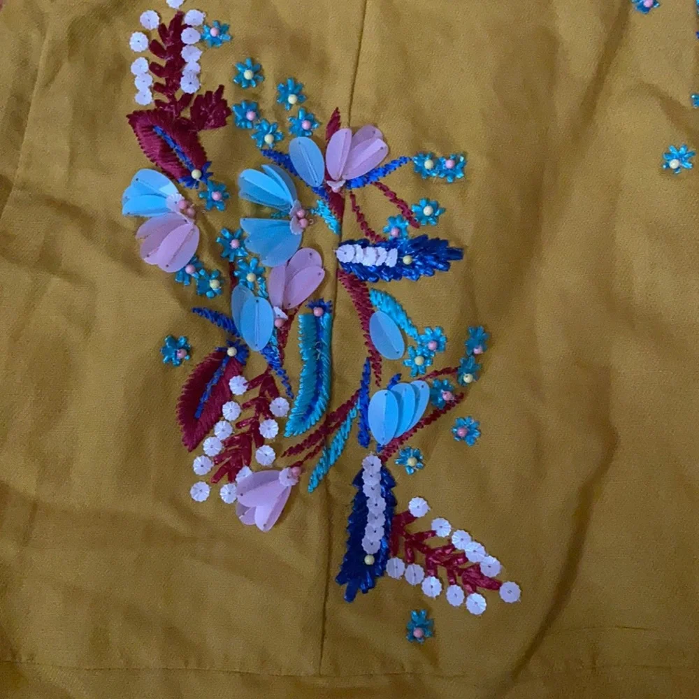 Flared hem dress - Picture 2 of 7